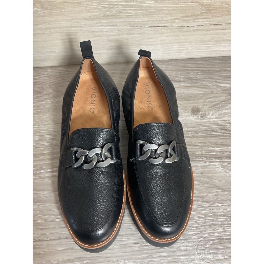 Vionic Cynthia Charm -Black Leather Loafers Lug Sole Slip On Shoes Women Size 7 - Picture 4 of 9